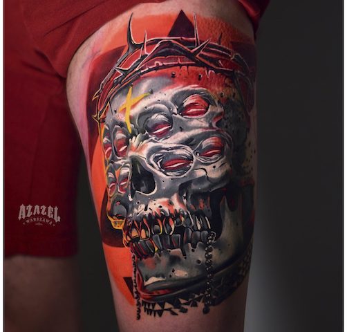 Tatuaż męski przedstawiający czaszkę z wieloma oczami